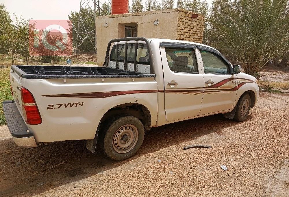 تويوتا هايلوكس